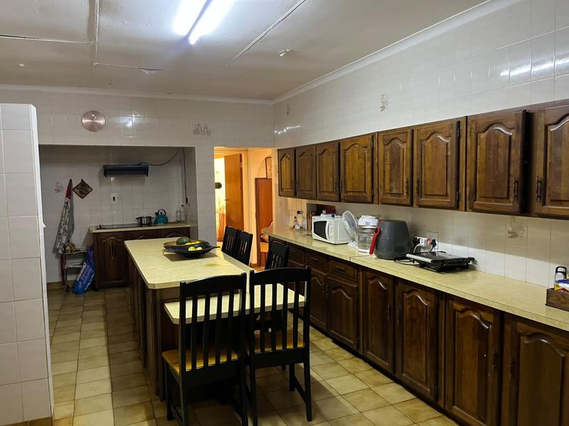 6 Bedroom Property for Sale in Koster North West